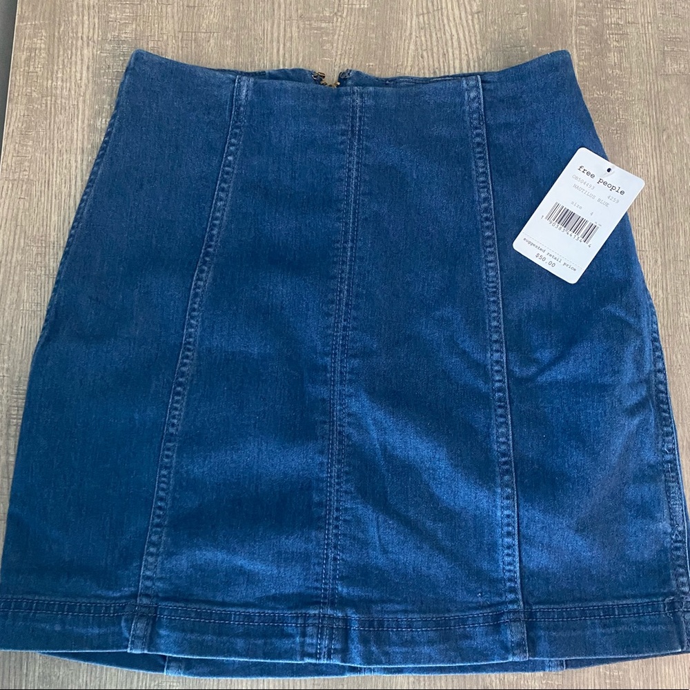 BRAND NEW FREE PEOPLE SKIRT